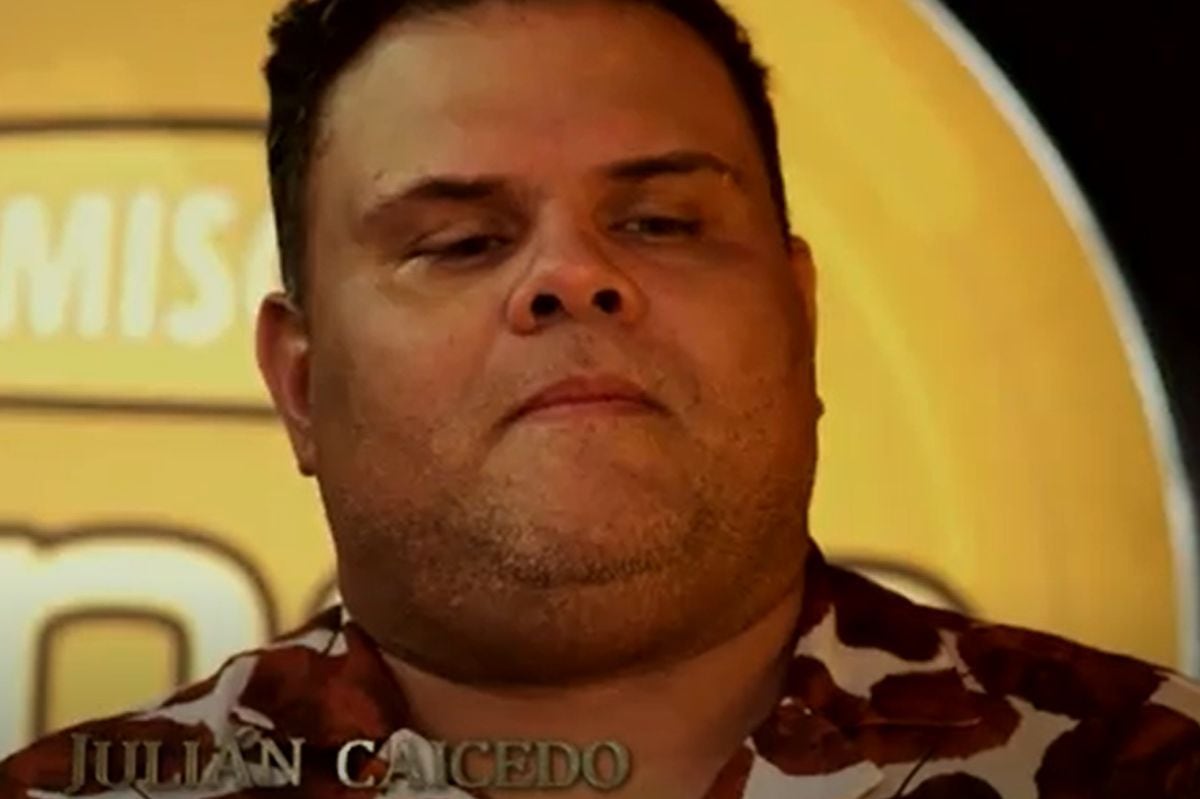 Julián Caicedo es Tito Restrepo en “Aún queda mucho por cantar” (Foto: Caracol Televisión)