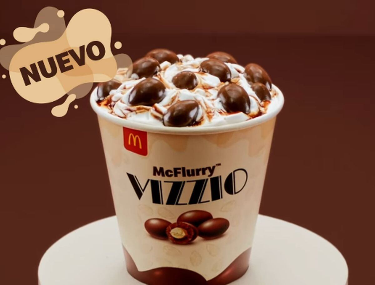 El nuevo McFlurry Vizzio combina el helado de vainilla con fudge y almendras bañadas en chocolate con leche. (Foto: McDonald's / Facebook)