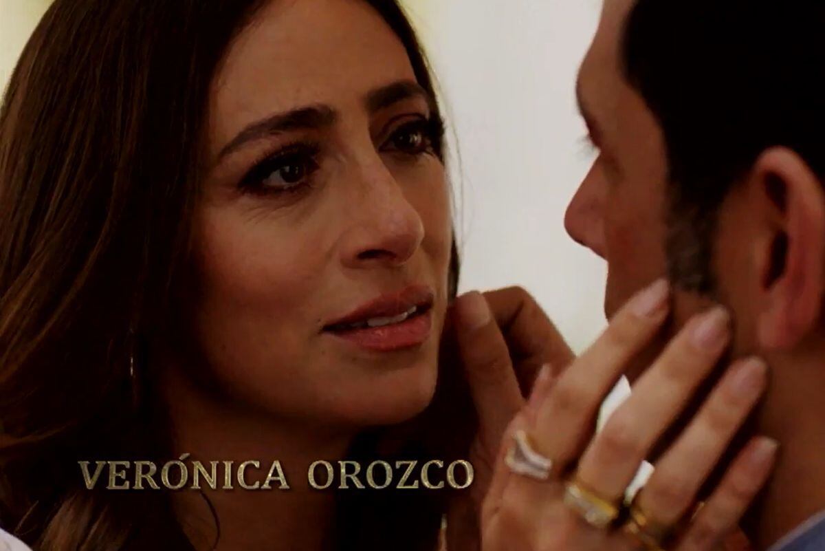 Verónica Orozco es Arelys Henao en “Aún queda mucho por cantar” (Foto: Caracol Televisión)